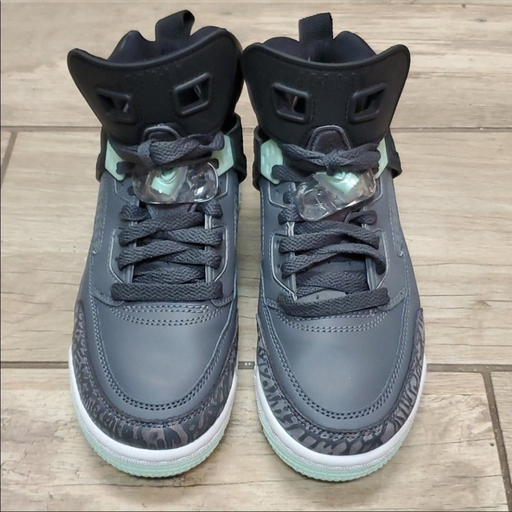 Air Jordan Spitzke GS Black Mint Foam Dark Gray and White